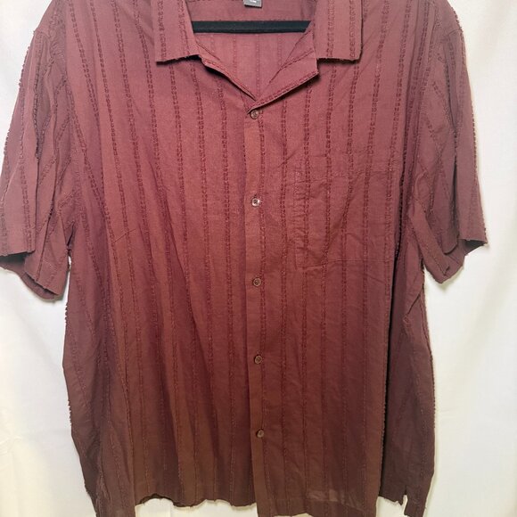 H&M Other - XXL Burgundy/Maroon H&M Short Sleeve Button Up